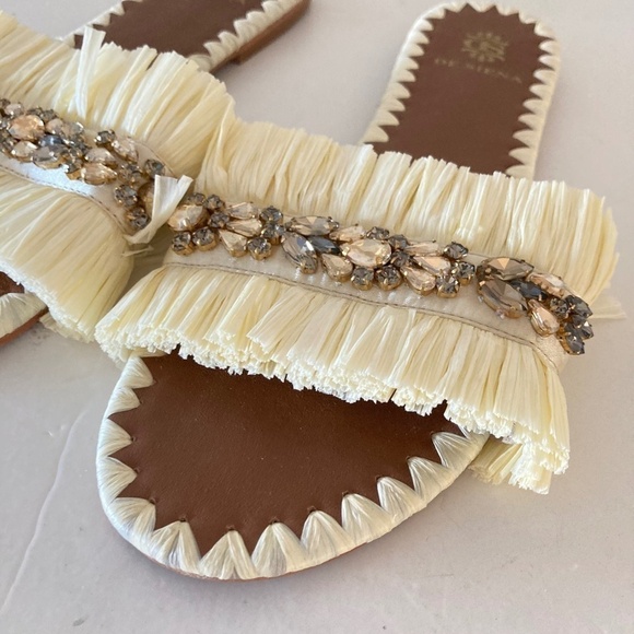 NWOT De Siena Anthropologie Embellished Raffia Slide Sandals - Picture 2 of 7
